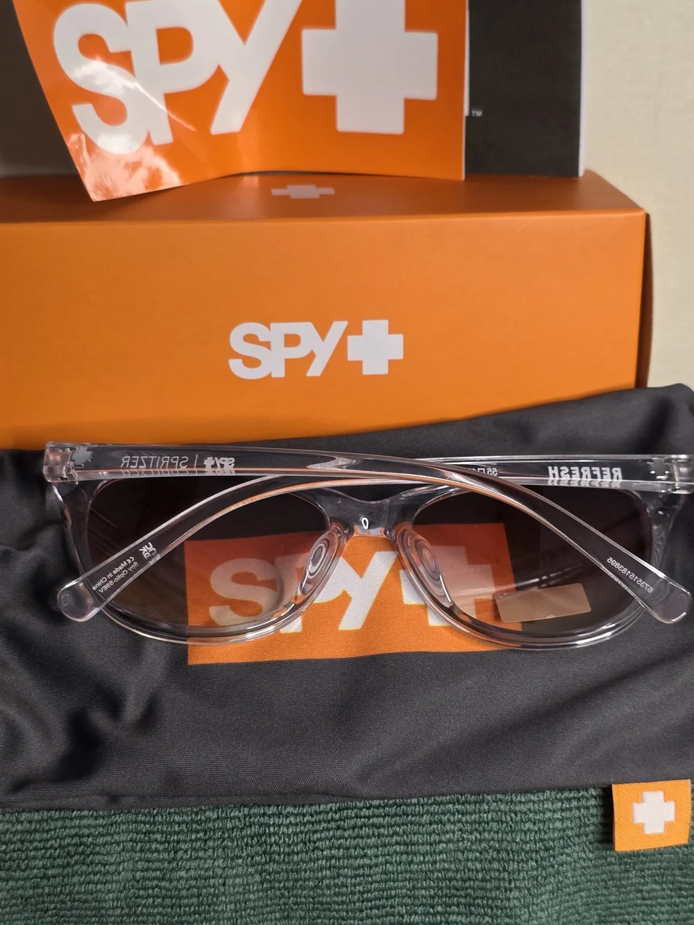 SPY+ Spritzer Clear Pink Sunset Fade Sunglasses – NWT Cloth Bag